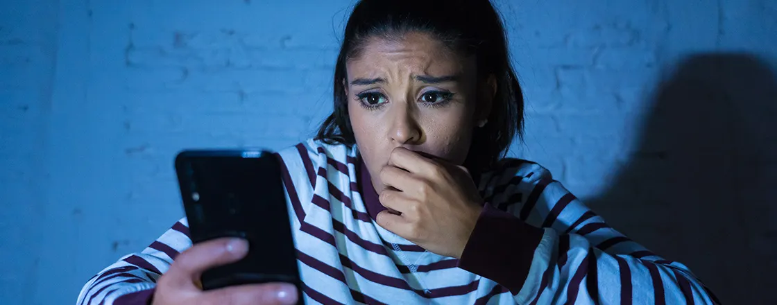¿Por qué los latinos tienen miedo de comprar en línea?